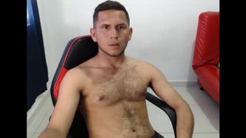 Snapshot of maik_135 chatting on October 14, 2025, 9:59 pm maicol online show from October 14, 2025, 9:59 pm