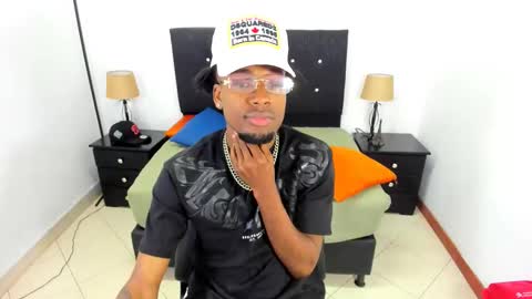 Snapshot of maikol_monstercock chatting on October 10, 2025, 2:10 am M A I K O L -- M O N S T E R C O C L online show from October 10, 2025, 2:10 am