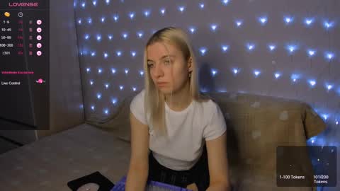 Your kitty online show from March 1, 2025, 3:38 pm