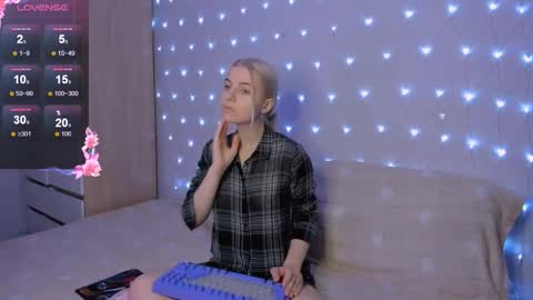 Your kitty online show from September 13, 2025, 3:45 pm