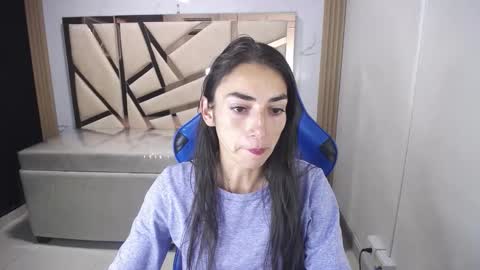 Maily online show from November 30, 2025, 2:48 am