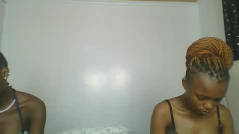 Snapshot of maira_luv1 chatting on January 13, 2026, 9:03 am maira luv1 online show from January 13, 2026, 9:03 am