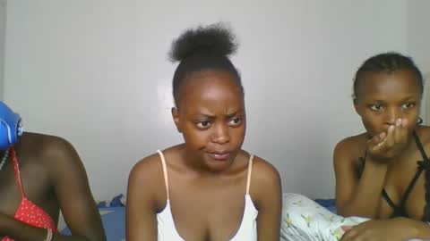 maira luv1 online show from January 16, 2026, 8:24 pm