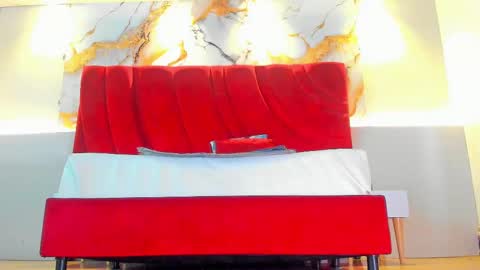 MAISE online show from October 4, 2025, 1:31 pm