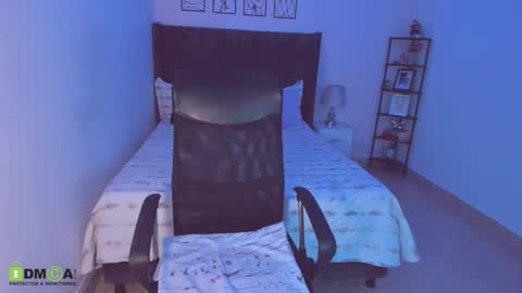 Maite online show from February 26, 2026, 10:42 pm