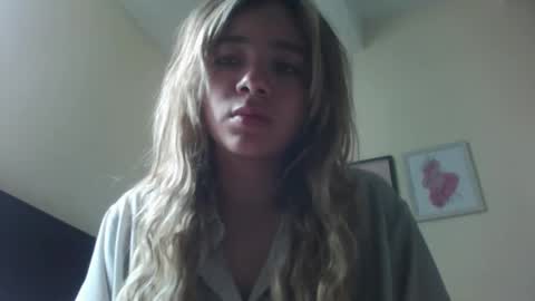 majo_gomezz online show from December 18, 2025, 4:46 pm