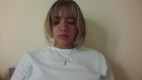 Snapshot of majo_gomezz chatting on February 25, 2026, 11:36 pm majo_gomezz online show from February 25, 2026, 11:36 pm