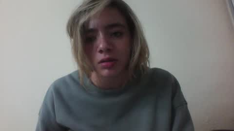 Snapshot of majo_gomezz chatting on March 2, 2026, 5:08 am majo_gomezz online show from March 2, 2026, 5:08 am