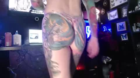 makaylamoonn online show from January 7, 2025, 5:09 pm