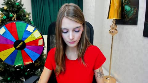 Chloe online show from December 25, 2024, 6:20 am