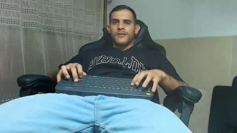 Make online show from September 18, 2025, 7:38 pm