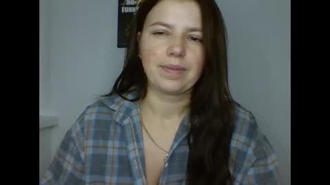 make_mesmile online show from November 6, 2025, 7:15 pm