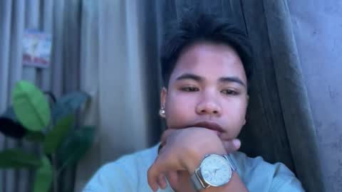 makeyoumineee online show from April 13, 2026, 7:58 am