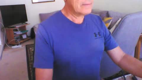 makis8989 online show from October 8, 2025, 12:14 pm