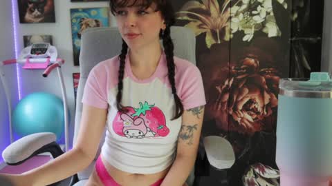 MakiyahBelle online show from February 6, 2025, 4:10 am