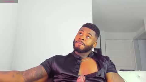 Snapshot of makonneen chatting on March 10, 2026, 9:53 pm Makonnen online show from March 10, 2026, 9:53 pm