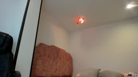 Snapshot of mal_norma chatting on December 4, 2024, 5:44 pm Mal Norma online show from December 4, 2024, 5:44 pm