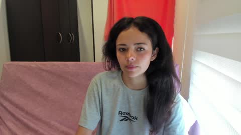 Snapshot of mal_norma chatting on December 26, 2024, 6:01 pm Mal Norma online show from December 26, 2024, 6:01 pm