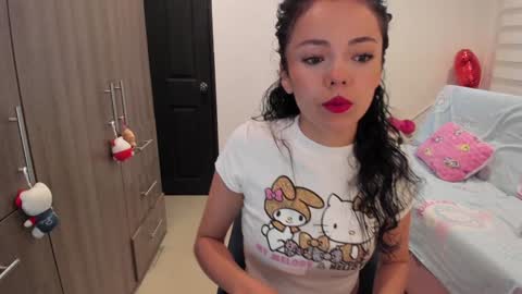 Snapshot of mal_norma chatting on January 28, 2025, 11:17 pm Mal Norma online show from January 28, 2025, 11:17 pm