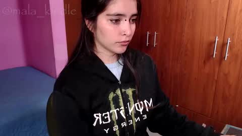 Snapshot of mala_kindle chatting on February 19, 2026, 6:37 pm Call me Mala independent model online show from February 19, 2026, 6:37 pm