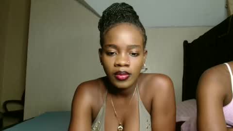 Snapshot of malani_malia chatting on November 14, 2025, 3:22 pm malani_malia online show from November 14, 2025, 3:22 pm