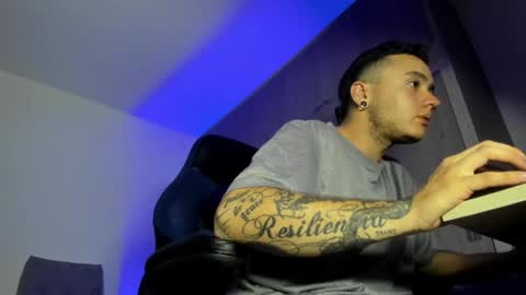 ADAM         online show from November 25, 2025, 4:01 am