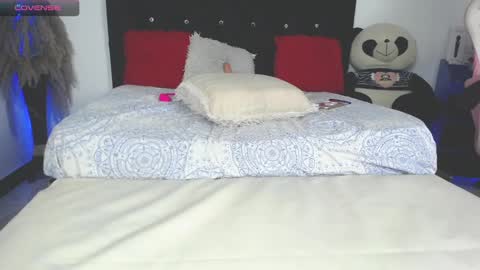 Snapshot of maleja_22_ chatting on January 13, 2025, 5:55 am Maleja online show from January 13, 2025, 5:55 am