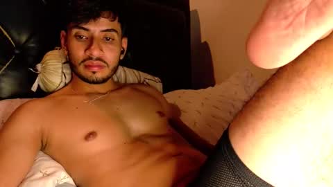 Snapshot of malekthick chatting on March 11, 2026, 4:18 am malekthick online show from March 11, 2026, 4:18 am
