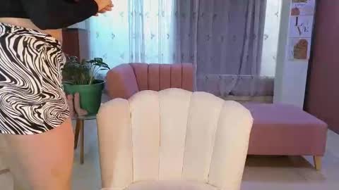 malen_fitnessmilf online show from November 19, 2025, 11:54 am