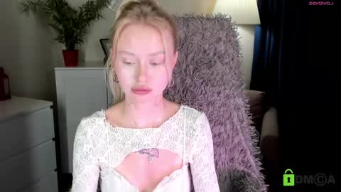 Snapshot of malenaernman chatting on February 22, 2025, 1:35 pm Malena online show from February 22, 2025, 1:35 pm