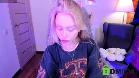 Snapshot of malenaernman chatting on March 1, 2025, 10:24 am Malena online show from March 1, 2025, 10:24 am