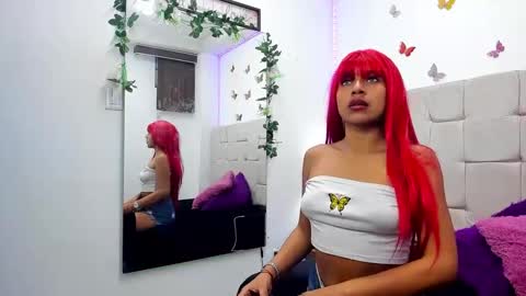 malenahot303av online show from September 11, 2025, 3:17 am