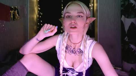 Snapshot of mali_sia chatting on September 20, 2025, 8:32 pm Mischelle online show from September 20, 2025, 8:32 pm