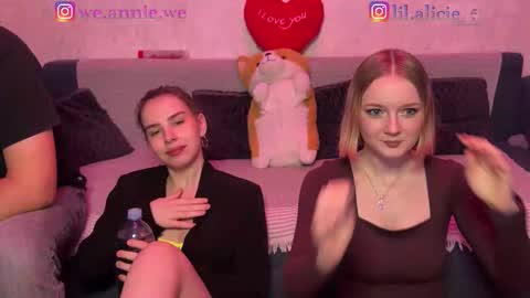 Snapshot of maliinka chatting on February 25, 2026, 8:07 pm Malinka online show from February 25, 2026, 8:07 pm