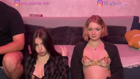 Snapshot of maliinka chatting on February 26, 2026, 8:08 pm Malinka online show from February 26, 2026, 8:08 pm