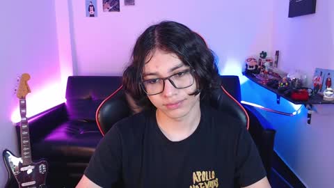 Snapshot of malik_harrison_ chatting on December 10, 2024, 3:01 pm Malik online show from December 10, 2024, 3:01 pm