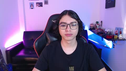 Snapshot of malik_harrison_ chatting on December 24, 2024, 3:37 pm Malik online show from December 24, 2024, 3:37 pm