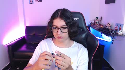 Snapshot of malik_harrison_ chatting on January 13, 2025, 3:15 pm Malik online show from January 13, 2025, 3:15 pm