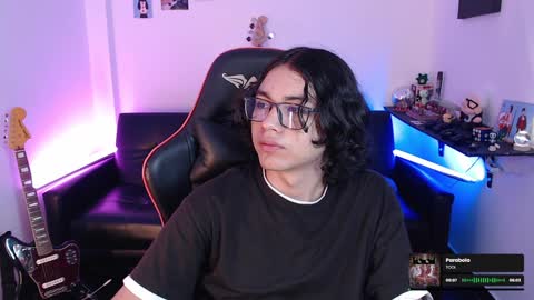 Snapshot of malik_harrison_ chatting on January 21, 2025, 5:09 pm Malik online show from January 21, 2025, 5:09 pm