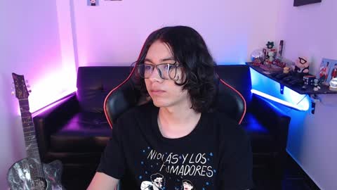 Snapshot of malik_harrison_ chatting on January 23, 2025, 6:03 pm Malik online show from January 23, 2025, 6:03 pm