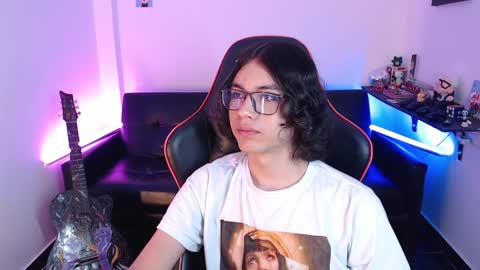 Snapshot of malik_harrison_ chatting on January 24, 2025, 4:06 pm Malik online show from January 24, 2025, 4:06 pm