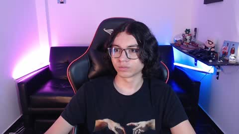 Snapshot of malik_harrison_ chatting on January 27, 2025, 5:37 pm Malik online show from January 27, 2025, 5:37 pm