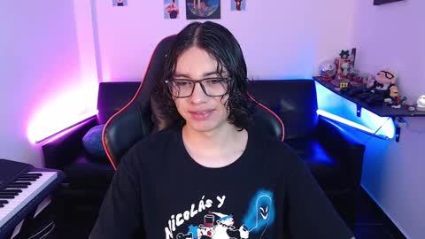 Snapshot of malik_harrison_ chatting on February 25, 2025, 2:22 pm Malik online show from February 25, 2025, 2:22 pm