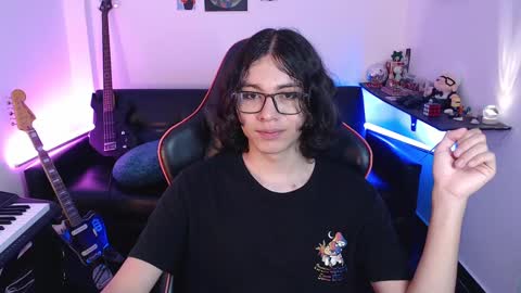 Snapshot of malik_harrison_ chatting on March 9, 2025, 6:11 pm Malik online show from March 9, 2025, 6:11 pm