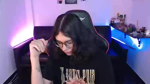 Snapshot of malik_harrison_ chatting on September 11, 2025, 4:07 pm Malik online show from September 11, 2025, 4:07 pm