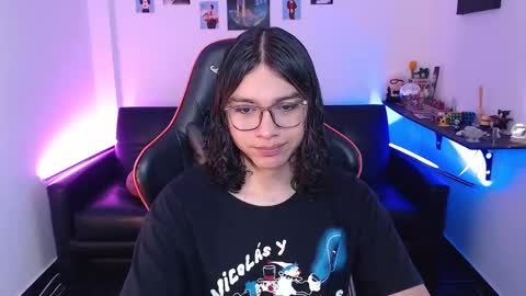 Snapshot of malik_harrison_ chatting on September 15, 2025, 3:56 pm Malik online show from September 15, 2025, 3:56 pm