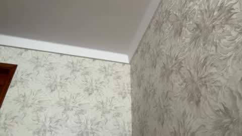 malinka_sweet19 online show from October 1, 2025, 7:03 am