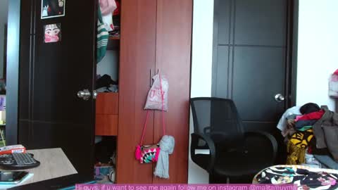 Malita online show from March 12, 2025, 5:38 pm