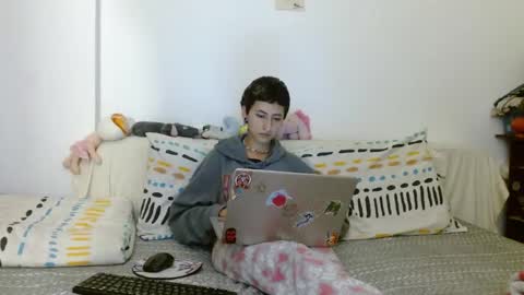 Snapshot of malitamuymal22 chatting on May 14, 2026, 3:13 am Malita online show from May 14, 2026, 3:13 am