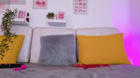 Malka online show from April 4, 2026, 8:06 pm